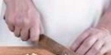 картофельный салат с креветками