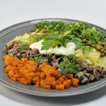 Картофельный салат с куриной печенкой