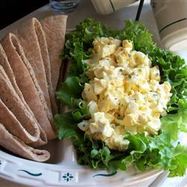 Рецепт Картофельного салата с сельдереема и яйцами