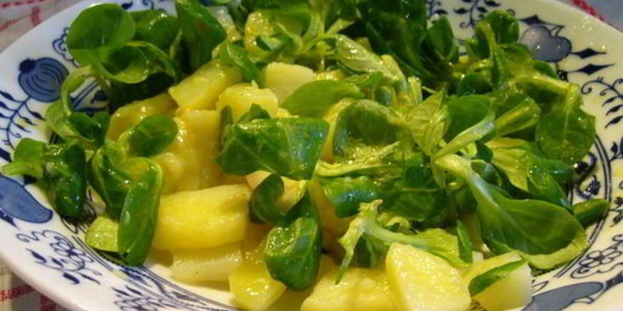 Рецепт простого картофельного салата с базиликом