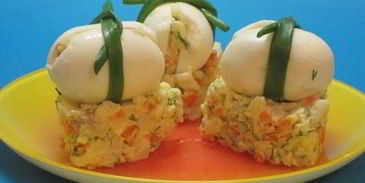 салат картофельный с сельдью