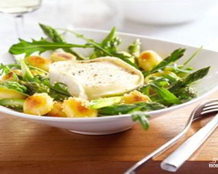 Салат с картофелем и сыром