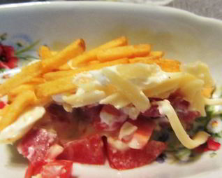 Салат с жареным картофелем