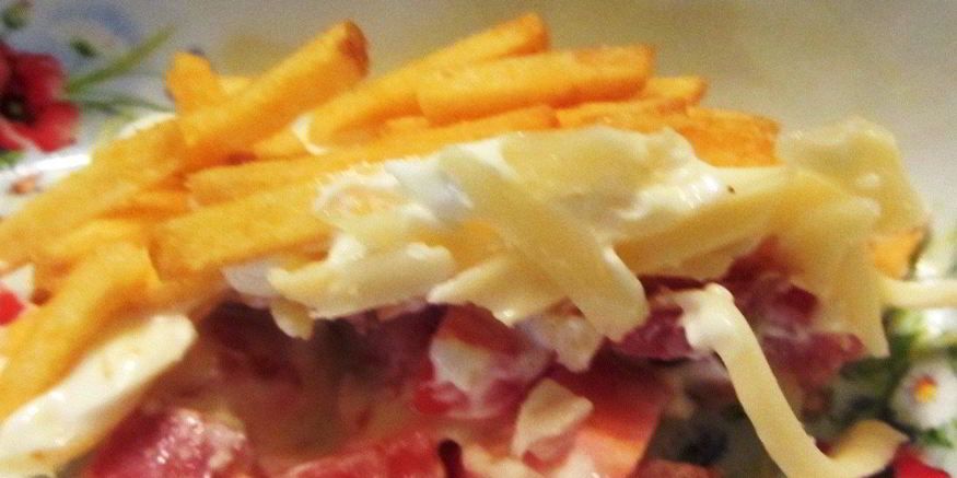 Рецепт салата с жареным картофелем