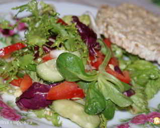 Легкий витаминный салат