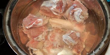 оливье с говядиной