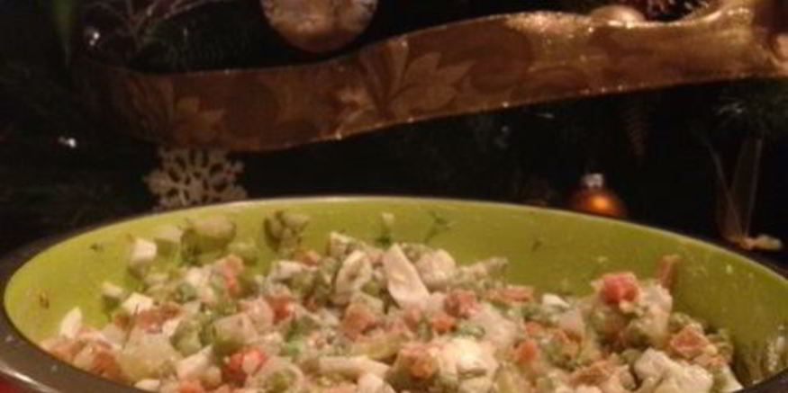 Рецепт оливье с колбасой