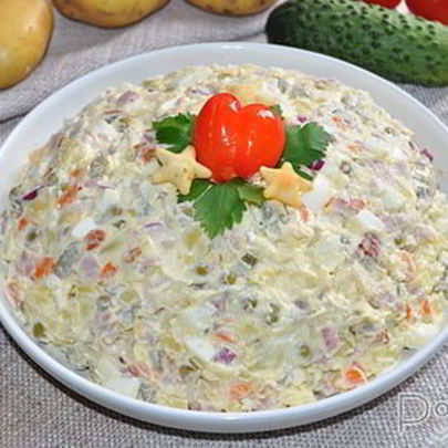 Оливье с копченым мясом