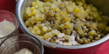 оливье с курицей