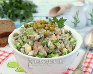 Оливье с шампиньонами