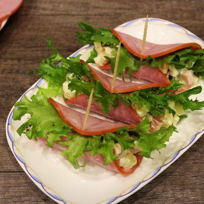 Оливье в ветчине