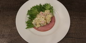 оливье в ветчине