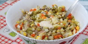салат оливье со свининой
