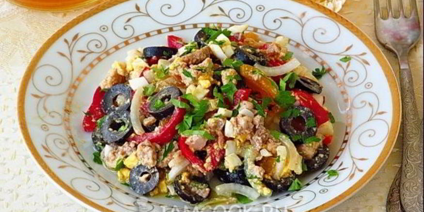 Рецепт салата из печени трески с маринованным перцем