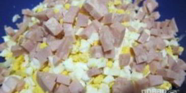 салат из пекинской капусты с ветчиной