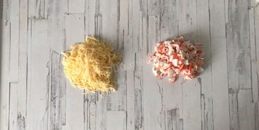 салат коктейль с сыром