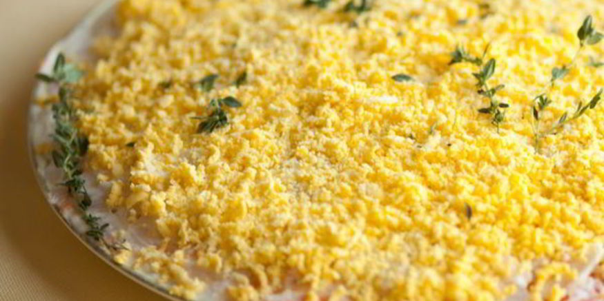 Рецепт мимозы с сыром