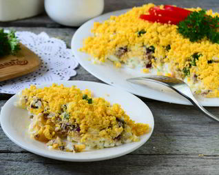 Салат Мимоза классический слоеный