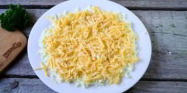 салат мимоза классический слоеный