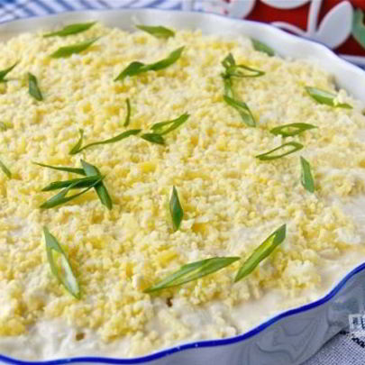 Салат Мимоза с горбушей консервированной