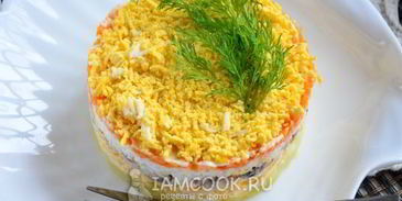 салат мимоза с консервами и сыром