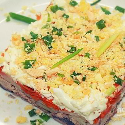 Салат Мимоза с консервированной горбушей