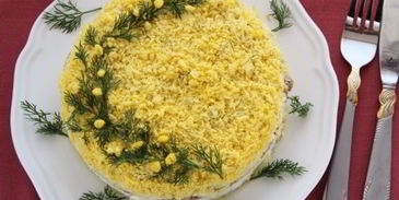 салат мимоза с сыром и сливочным маслом