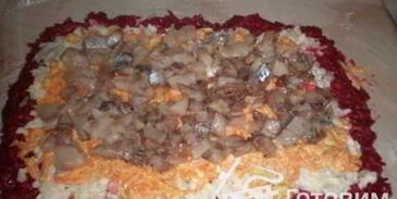 постный рулет из сельди под шубой