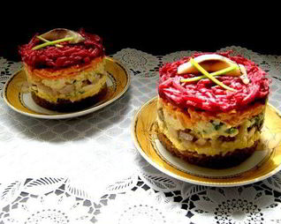 Селедка под шубой на бородинском хлебе