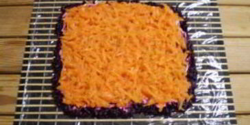 селедка под шубой в виде рулета