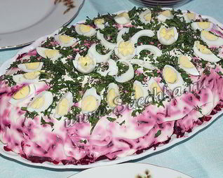 Слои салата Селедка под шубой