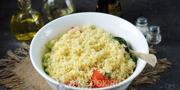 салат с булгуром и овощами