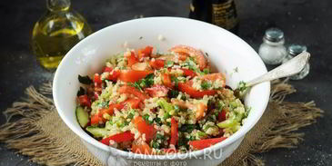 салат с булгуром и овощами