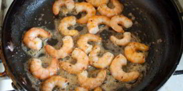 салат с креветками и апельсином