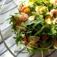 Рецепт Салата с руколой, пастой и креветками