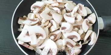 салат с шампиньонами и крабовыми палочками