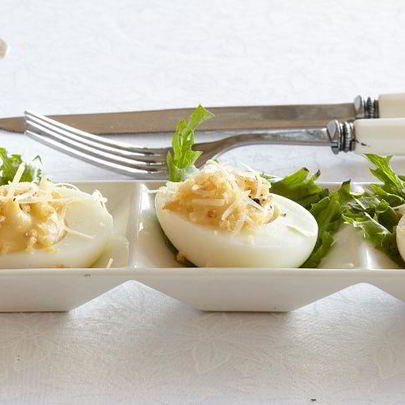 Фаршированные яйца Цезарь