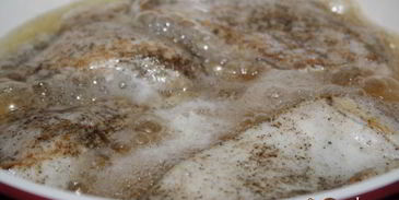 хрустящий салат с индейкой и сухариками лжецезарь