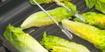 салат цезарь с помидорами