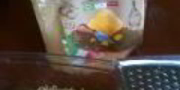 салат цезарь в лодочках из авокадо