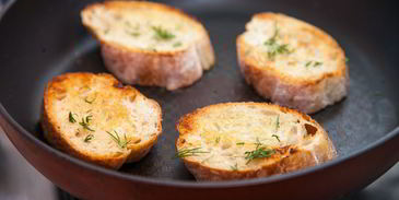 шашлык из куриной грудки под соусом цезарь