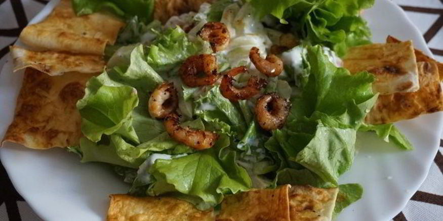 Рецепт цезаря с чипсами из лаваша