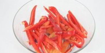 сырный салат с ветчиной и овощами