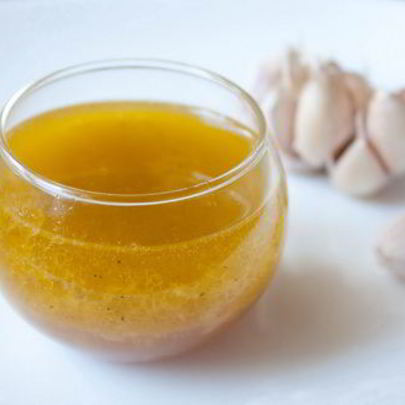 Чесночная заправка винегрет