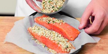 лосось с грибным винегретом