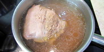 телятина, маринованная в соусе винегрет с репчатым луком