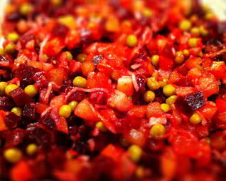 Винегрет с каперсами и запеченной свеклой