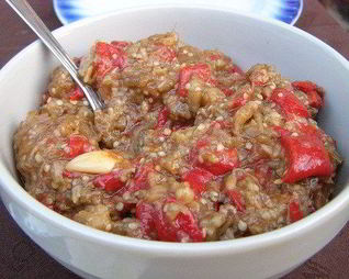 Дачный соус из овощей на костре