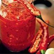 Рецепт Хариссы — соуса из перца чили и чеснока с кориандром