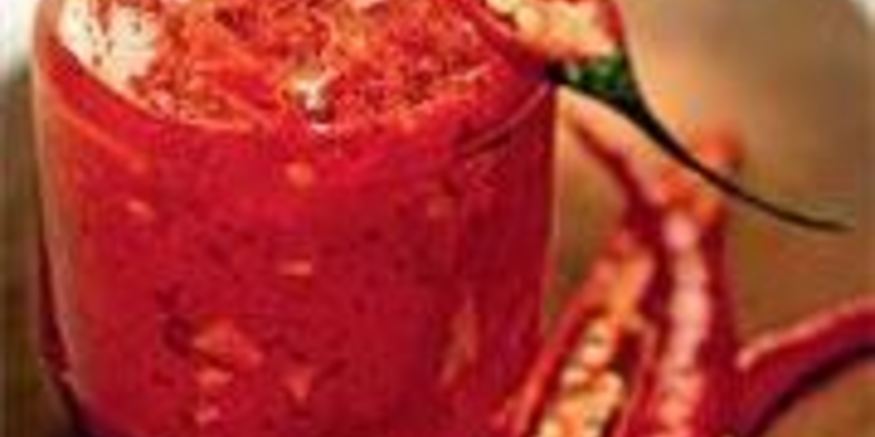 Рецепт хариссы — соуса из перца чили и чеснока с кориандром